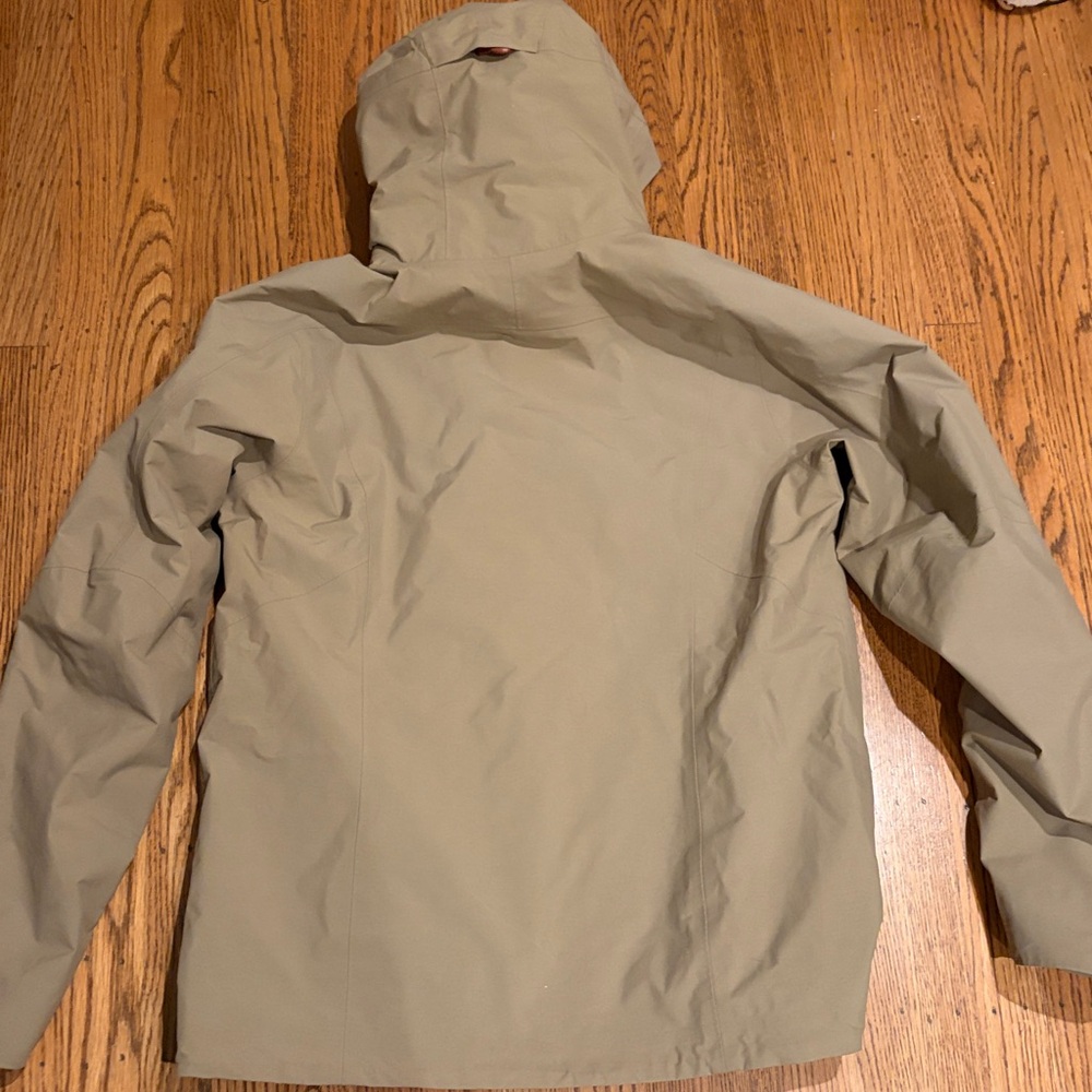 Patagonia Jacket - Picture 6 of 9
